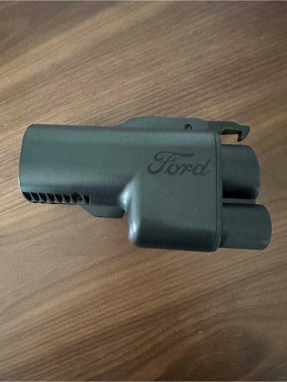 Ford Fast Charging Adapter (NACS) no box